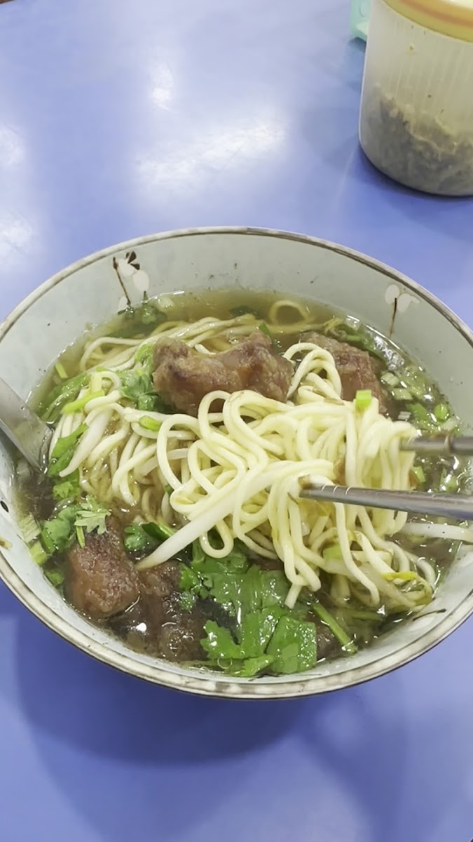 Lao Zhao Paigu Beef Noodle Restaurant-2