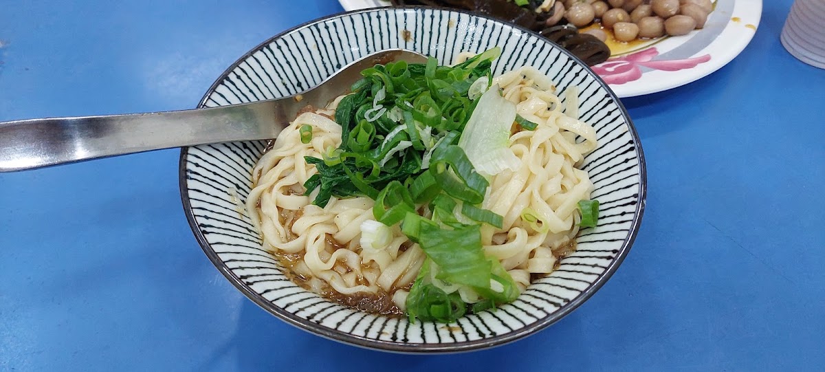 Lao Zhao Paigu Beef Noodle Restaurant-9